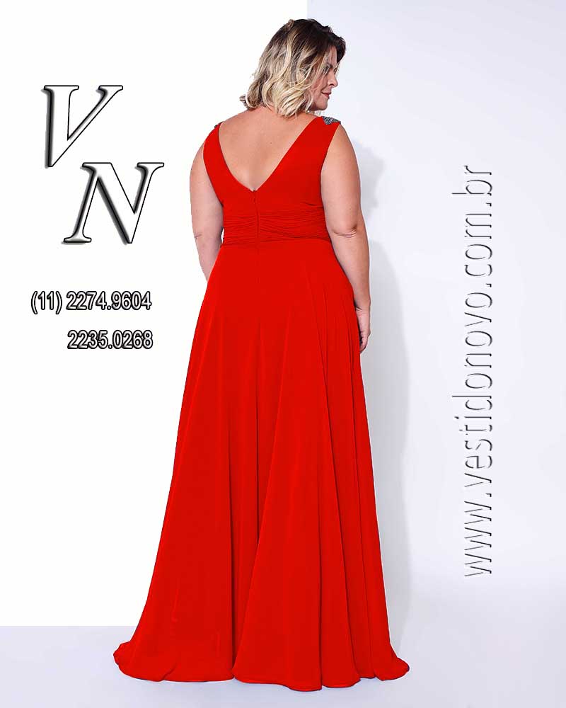Vestido vermelho, com fenda e decote, Plus size, tamanho grandena, São Paulo