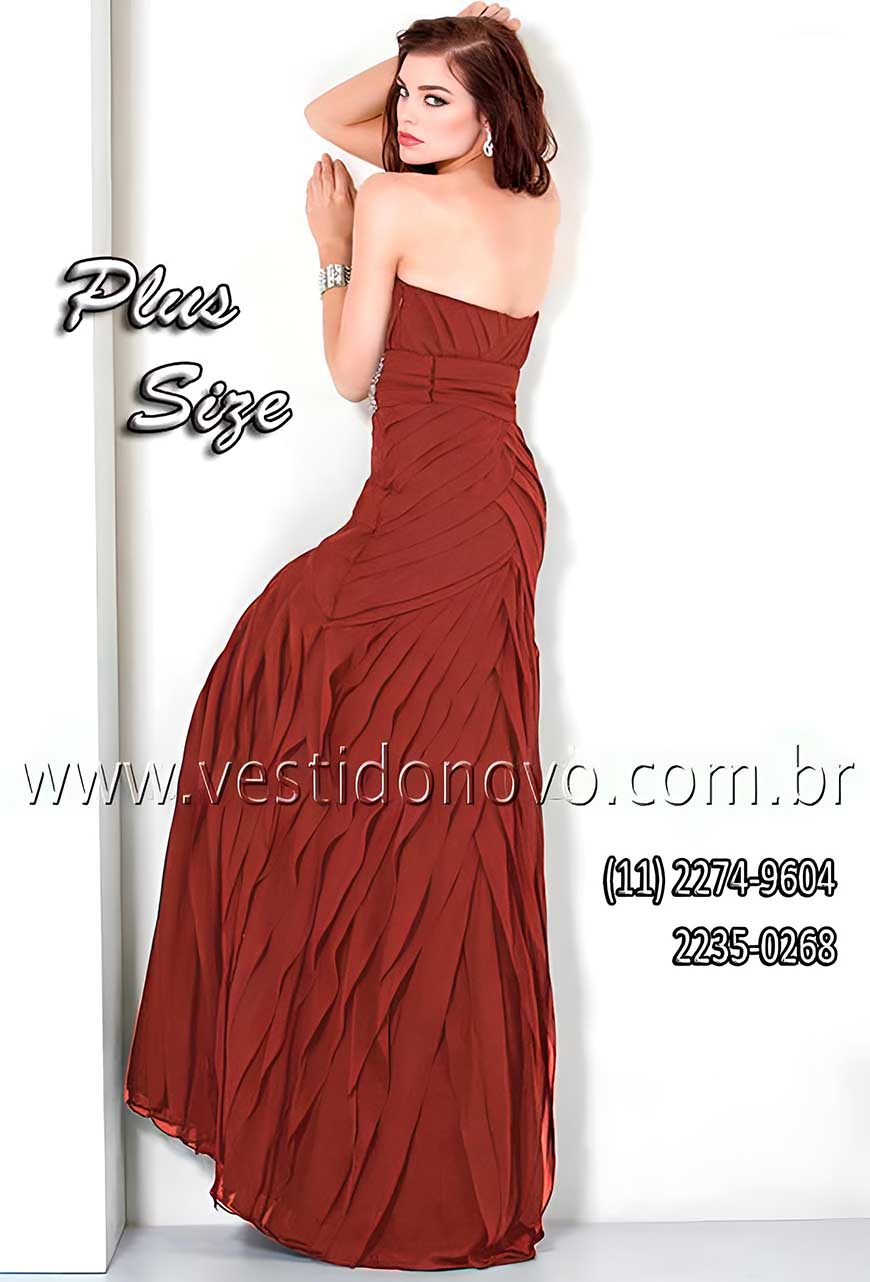 Vestido de formatura plus size,na cor coral,